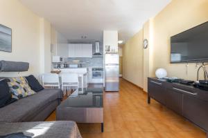 Apartment with sea view