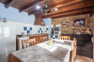 O Forno do Curro -Casa da Amendoa