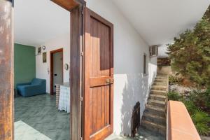 Buggerru Hugo House img17