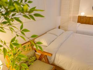 NEW Hongdae Yeonnam Cozy 2BR 5min Airport Bus