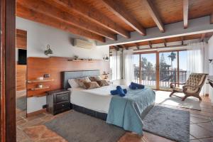 Lola Sunset Place Heated Pool