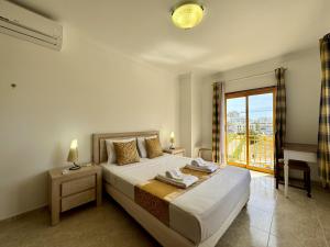 Quarteira Stylish 4 by Homing