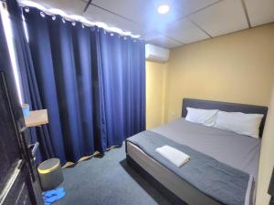 BUDGET FRIENDLY ROOM AT Kuching Waterfront Bridge