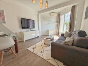 T2 Moderne Cannes