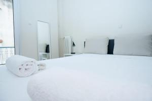 DLara, Athens Ampelokipi Appt