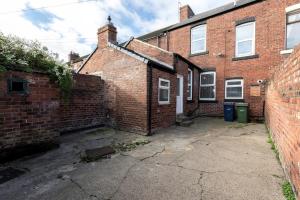 Spacious 3BR • WiFi • Parking • Contractor Stay