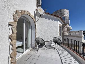 VALIRA 20D - Belle villa avec piscine et amarre
