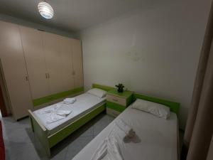 Vlora Rooms 2