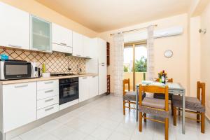 Chiara Home Apartment