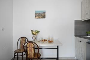 Frantzis studio 1
