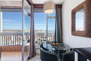 Beach Apartment with Ocean view