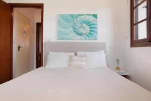Areti Orfeas Two-bedroom Apartment