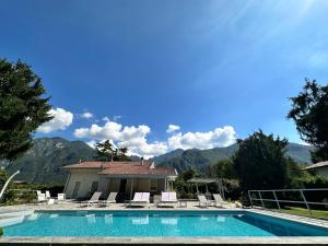 Villa Romantica Lake Idro