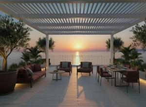 SeaZen, frontline beach penthouse in Sitges