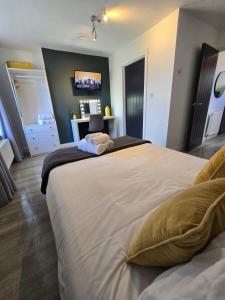 1 Bed Room Flat with sofa Bed, full kitchen
