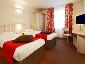 Hotels Campanile Val de France : photos des chambres