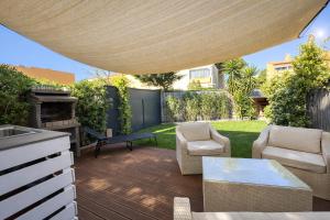 LVAM Appartement 2 chambres rénové Plage à pied Jardin Golf 5 min