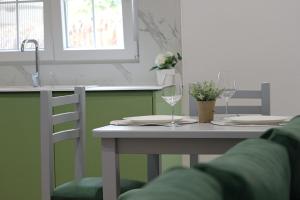 SeaStep Apartments