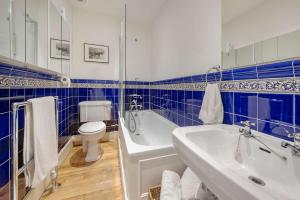 Modern 2 bed Roof Terrace Flat - Earls Court