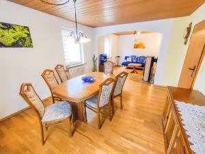 Ferienwohnung Ella, 95qm, Terrasse