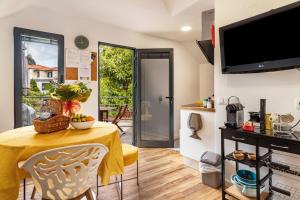 Cork House - Fernandes Cottage
