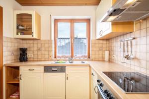 Drei-Mädelhaus Ambs Wohnung 3
