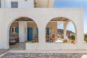 Porto Galini Tinos Perastra 103