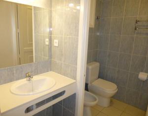 Palm Garden with sea views to the beach, pools