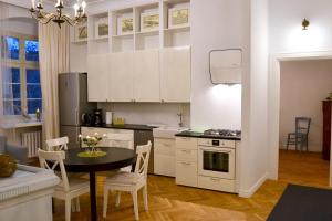 Exclusive Old Town Apartment by Renters