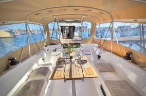 Hausboot Segelyacht Nui