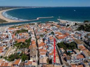 Holiday Home Rua 5 de Outubro by Interhome