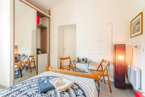 Chambre Indépendante dans Maison