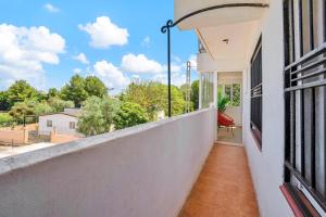 Apartamento amplio con parking en javea