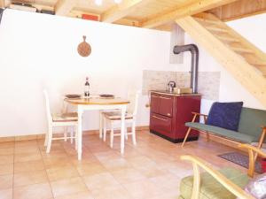 Holiday Home Rustico Nurell by Interhome
