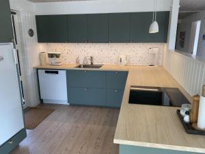 Holiday Home Chrissie - 150m from the sea by Interhome