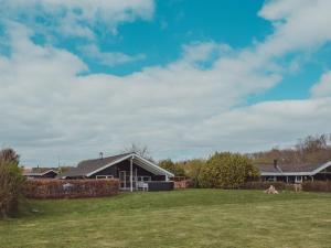 Holiday Home Neno - 100m from the sea by Interhome