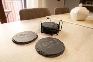 Tofa7 - Balcony on Toledo - Heart of Naples