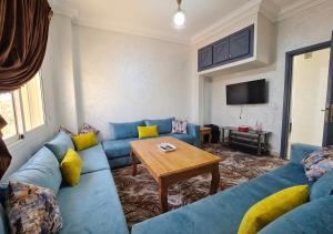 Spacious 2-Bedroom Apartment Living Room Marrakech
