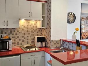 Apartment Eva Mar by Interhome