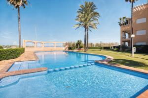 Las Marinas,Vistas frontales Playa