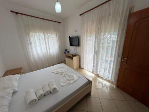 Vlora Rooms