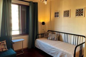 Sunny Ocean View Apartment