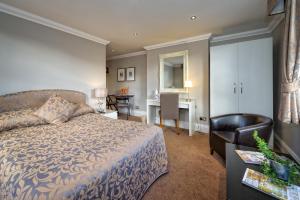 Cheshire Hospitality Ltd Trading As Lennox Lea Studios and Apartments