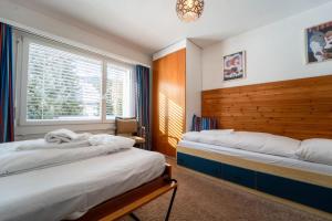Retro Laax Apartment Liftside Stay