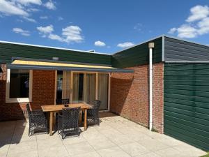 Holiday Home Happy House by Interhome