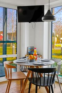 Apartment Apartment am See by Interhome
