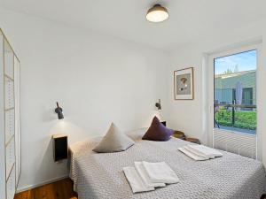 Apartment Apartment am See by Interhome