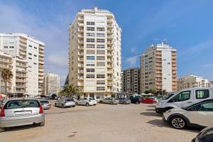 Camões 8F Vista Mar, com piscina