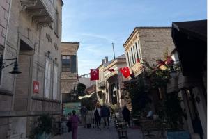 Urla The Orange House - Sanat Sokağı