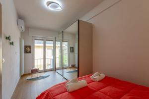 Charming Little Gem with Mountain Views in Rapallo